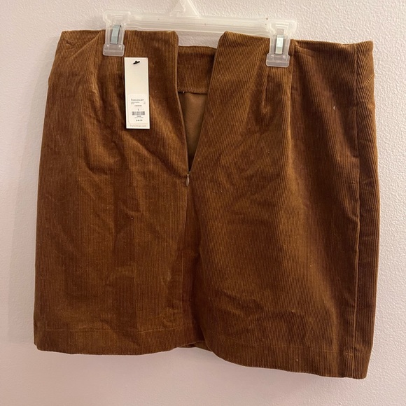 Franscesca’s Brown Skirt! NWT! Large! - Picture 2 of 5
